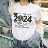 T-shirt personnalisé - Cadeau souvenir de remise des diplômes - Style ballon Fier maman papa d’une photo diplômée 2024
